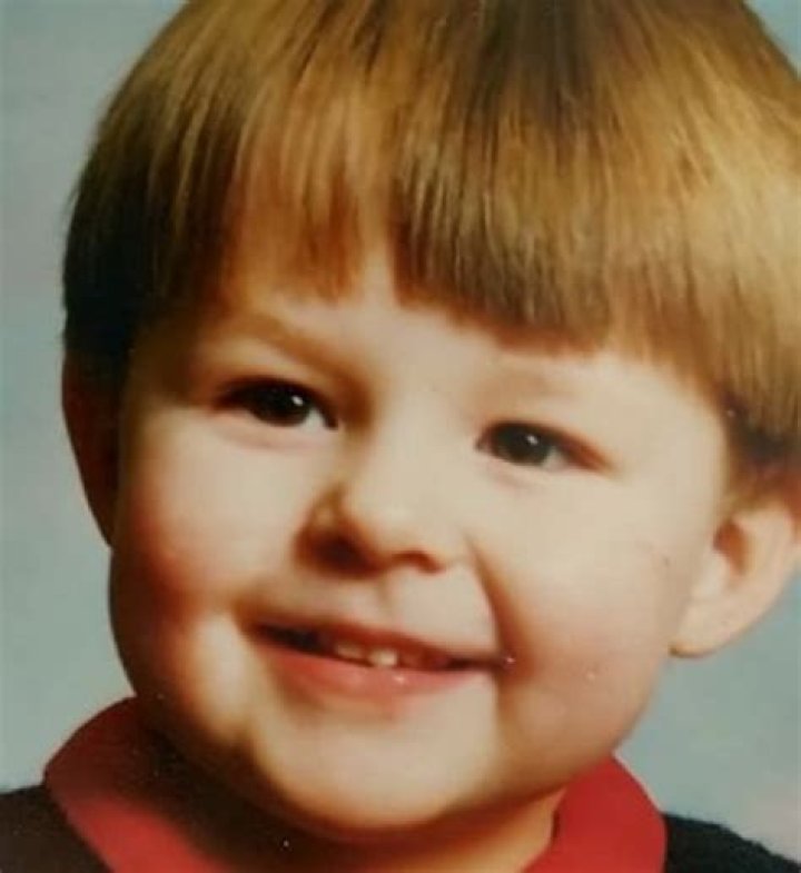 Exploring The Early Life Of Antony Starr Enfant