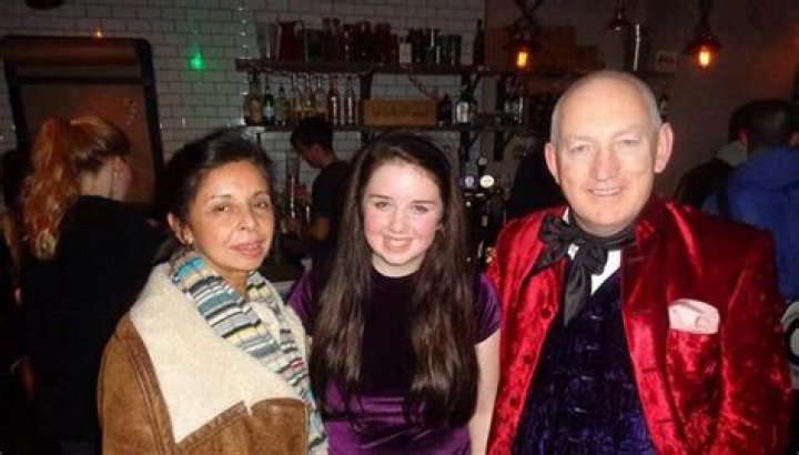 Unveiling The Influence: Charli XCX's Mom And Her Impact On The Pop Star's Life