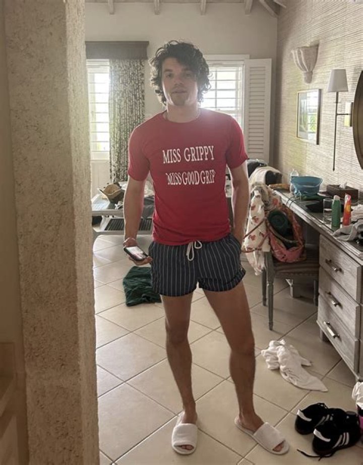 Exploring The Unseen: Edward Bluemel Feet