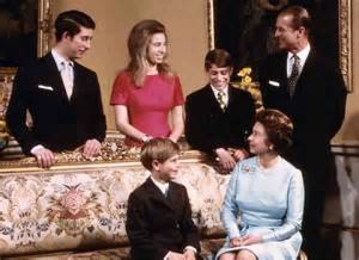 Who Are Jon Knight's Brothers And Sisters? Learn About His Sibling Count