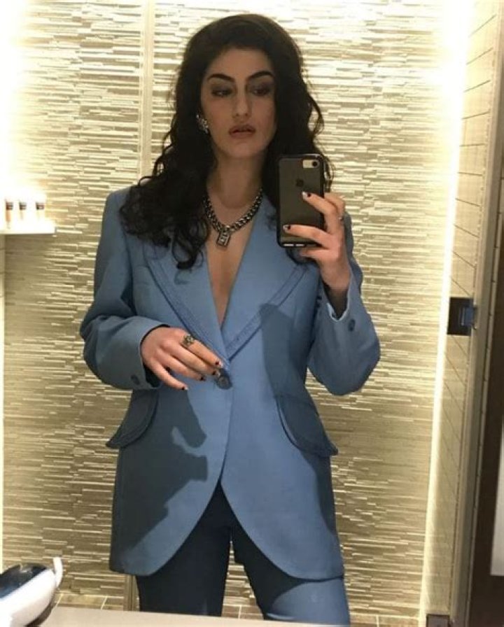 Unveiling The Mystery: Is Lilli Kay Female?