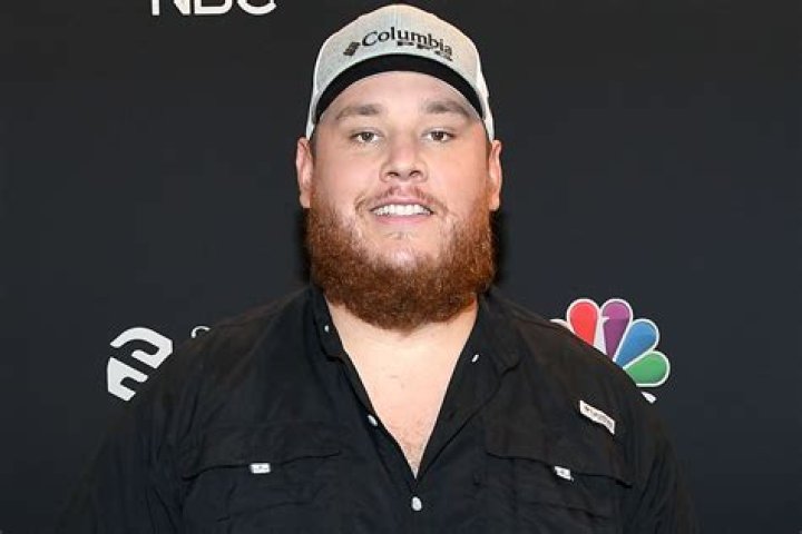 Unveiling The Political Stance Of Luke Combs: Is He A Trump Supporter?
