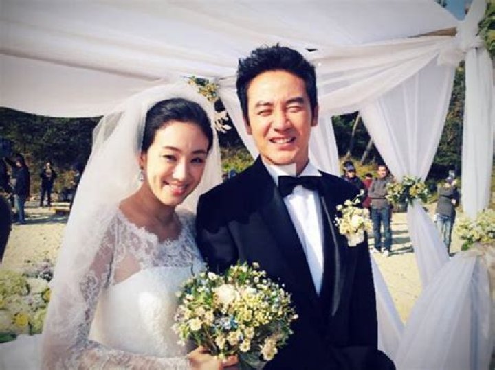 Unveiling The Mystery Of Jung Ryeo-won's Husband