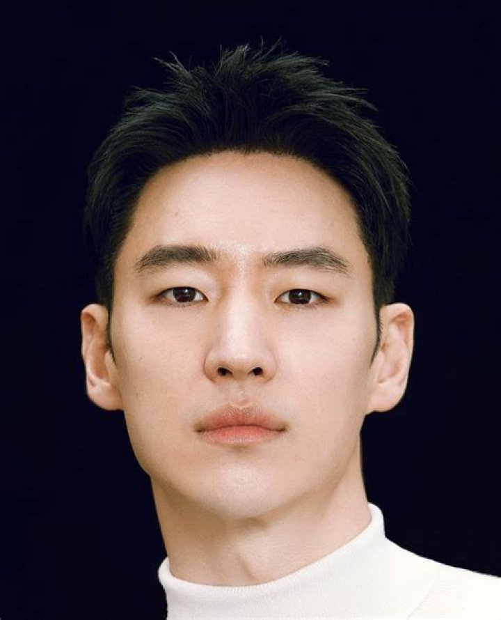 Exploring The Charismatic Journey Of Lee Je Hoon's Age