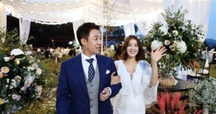 Unveiling The Life Of Lee See Won's Husband: A Journey Through Love And Fame