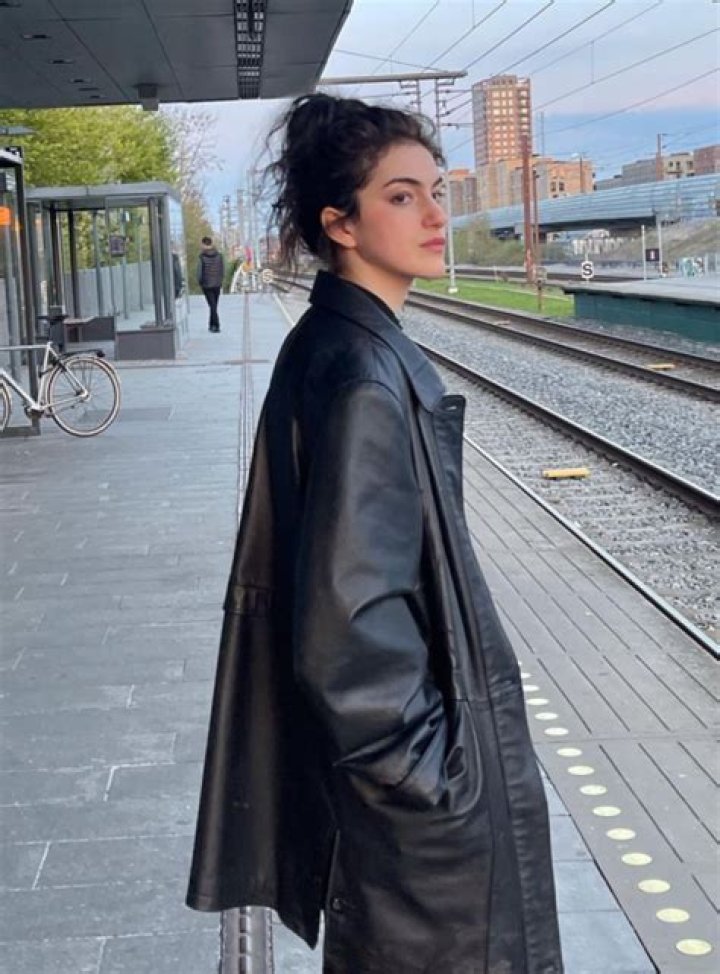 Lilli Kay: A Deep Dive Into Her Instagram Journey