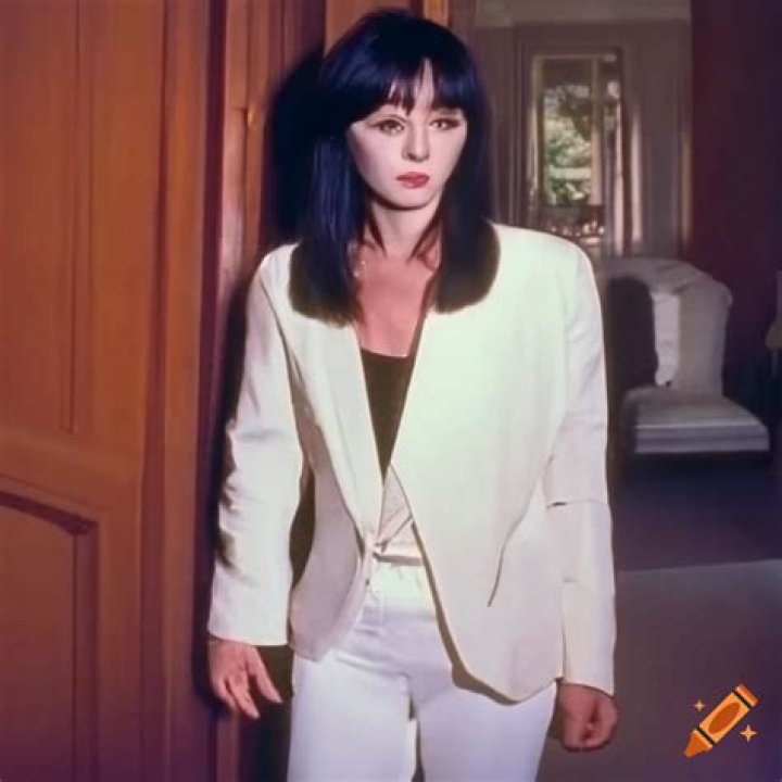 Exploring The Enigmatic Shannen Doherty Mansion