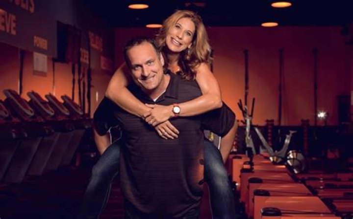 Travis Renner's Net Worth: Unveiled And Explored