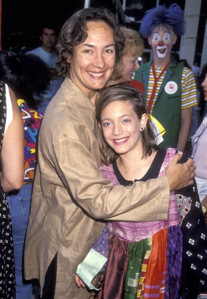 The Ultimate Guide To Zoe Perry's Children: Everything You Need To Know